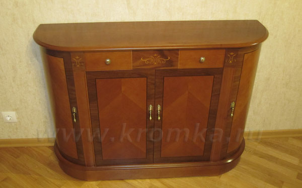 Тумба под телевизор с гнутыми фасадами