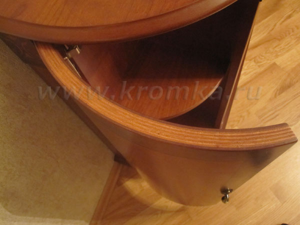 Использование гибкой фанеры для гнутой дверцы