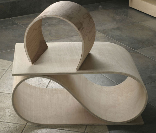 Склеенные листы фанеры