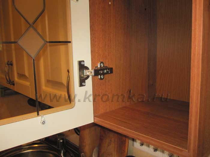 Так выглядела полностью установленная петля кухонного фасада