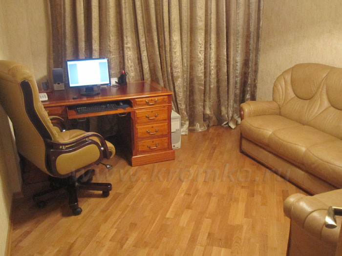 письменный стол и стул в тон дивану письменный стол и стул в тон дивану